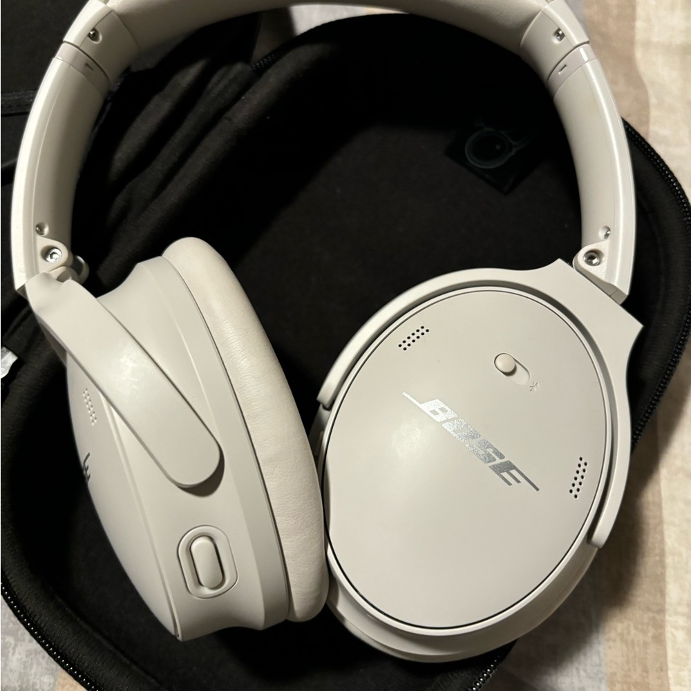 White, Over-ears, Bose headphones